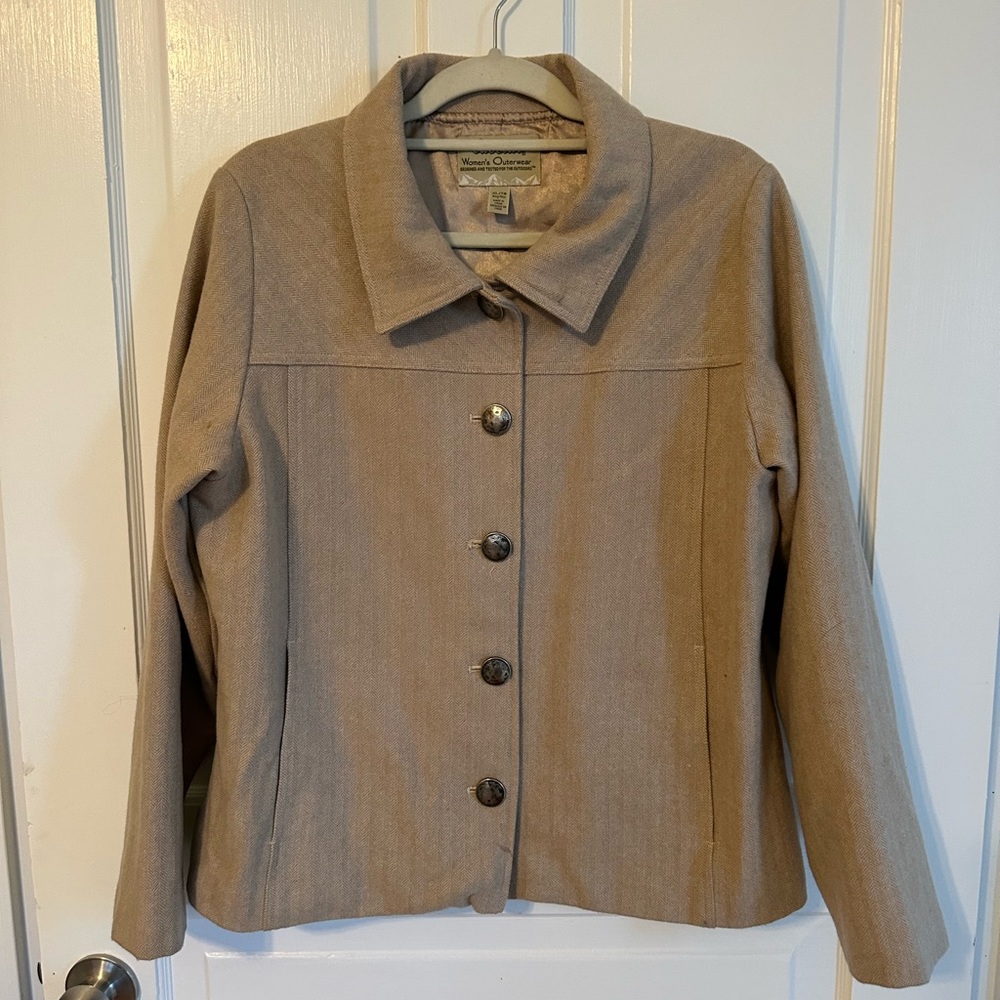 Cabela’s Wool Lightweight jacket